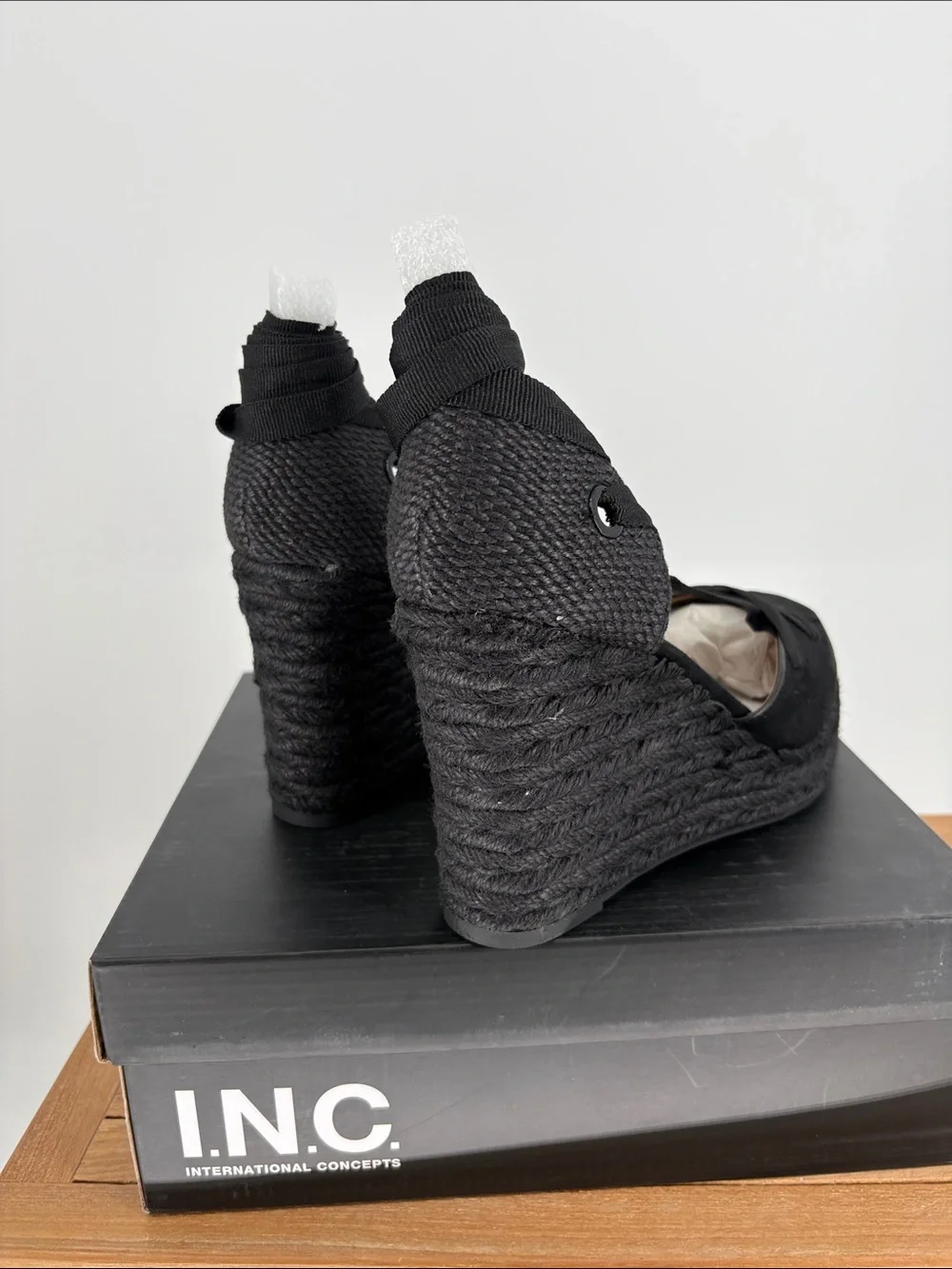 New Women’s INC International Concepts Black Lace-Up Wedge Espadrille size 9M